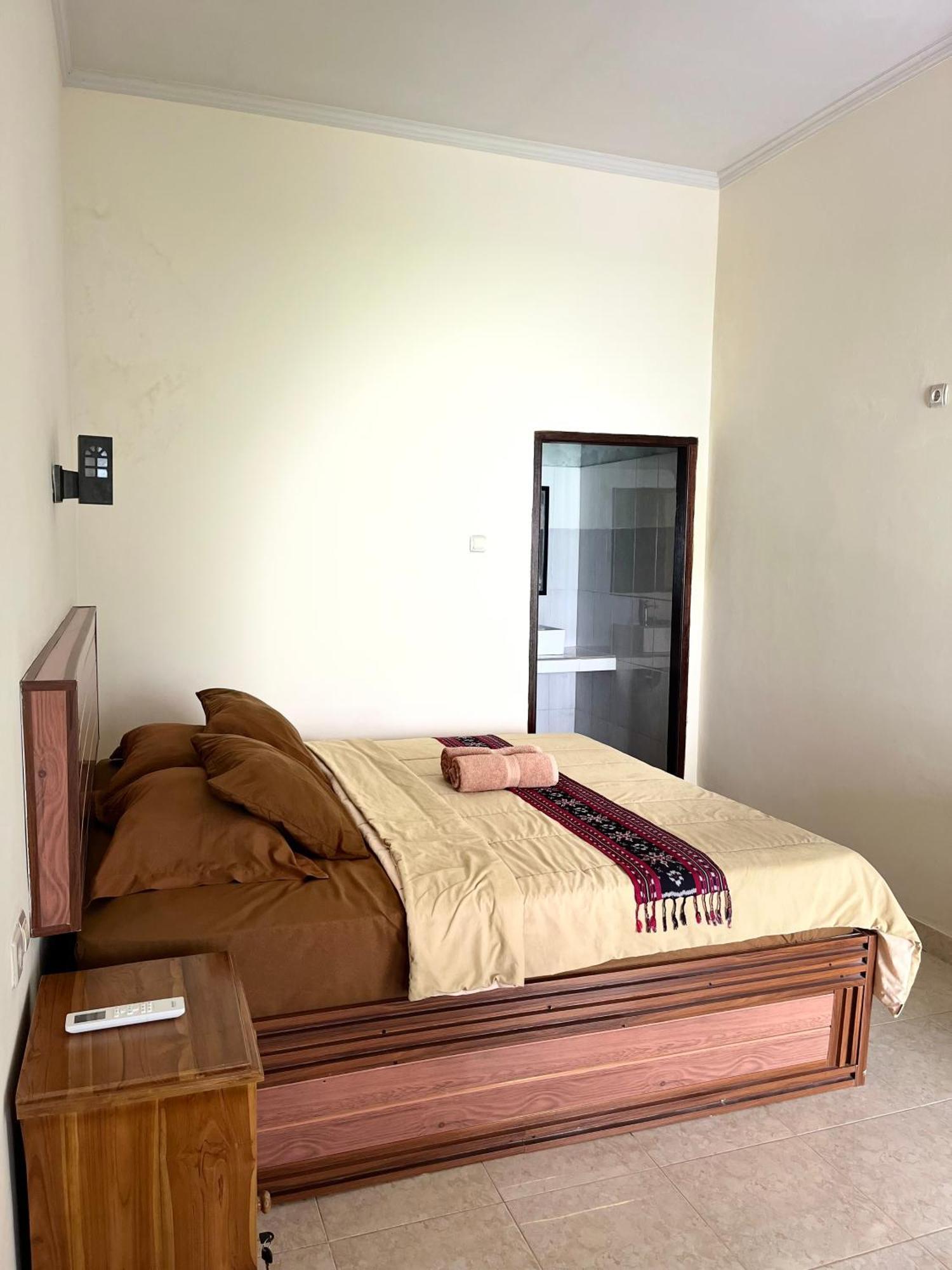 Family Garden Homestay Senggigi Zewnętrze zdjęcie